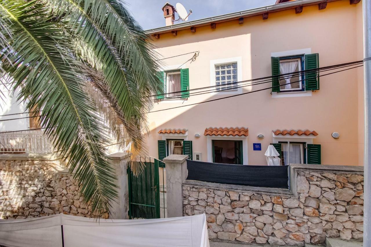 Apartman Natasa Mali Lošinj Esterno foto