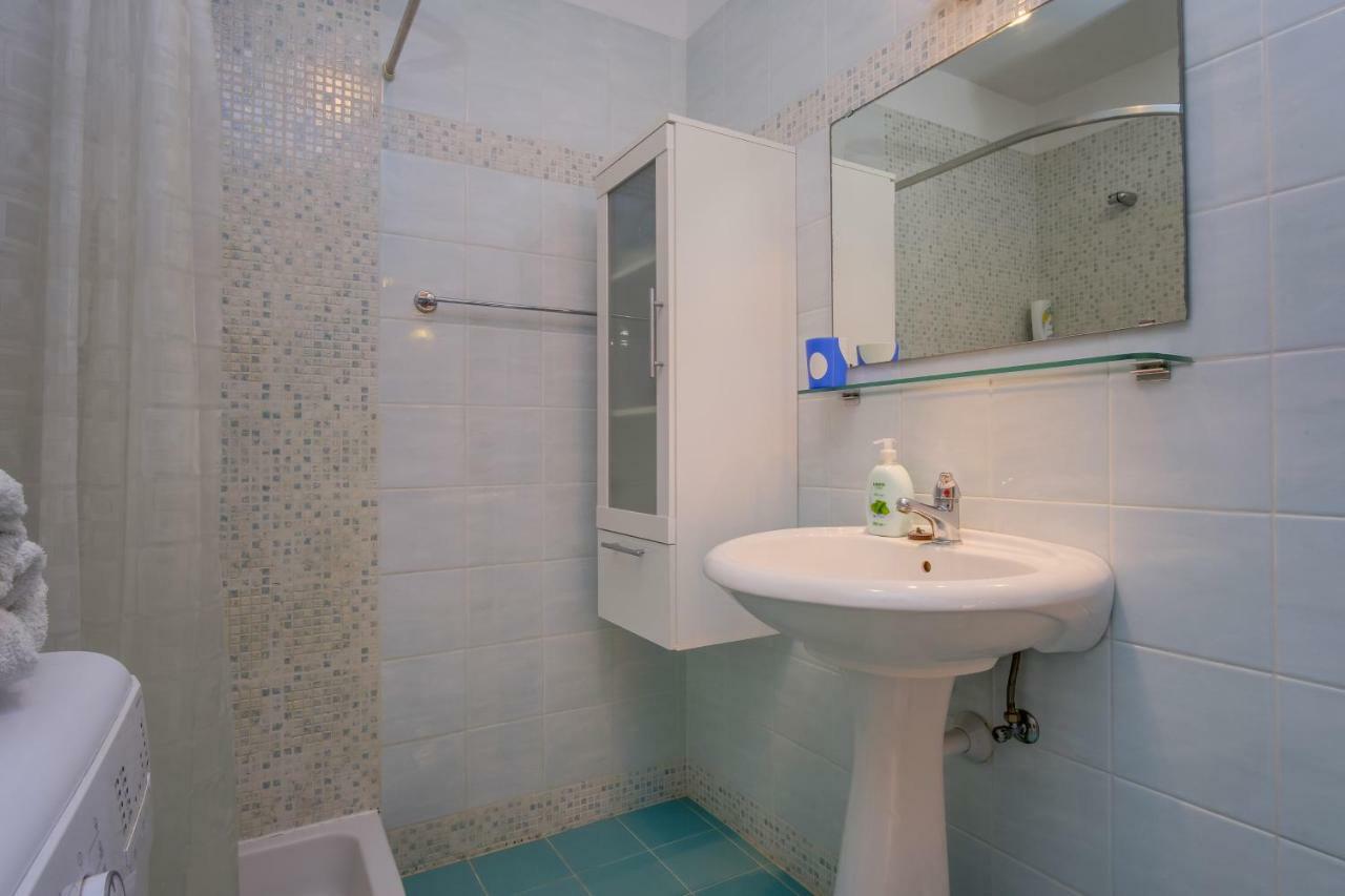 Apartman Natasa Mali Lošinj Esterno foto